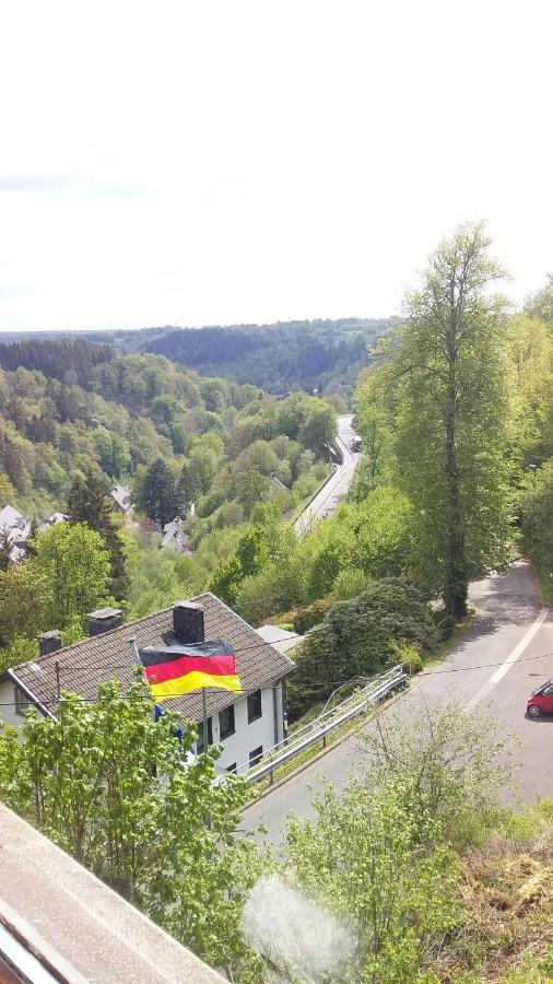 Jeje Und Anna'S Eifel Haus Motel Monschau Ngoại thất bức ảnh